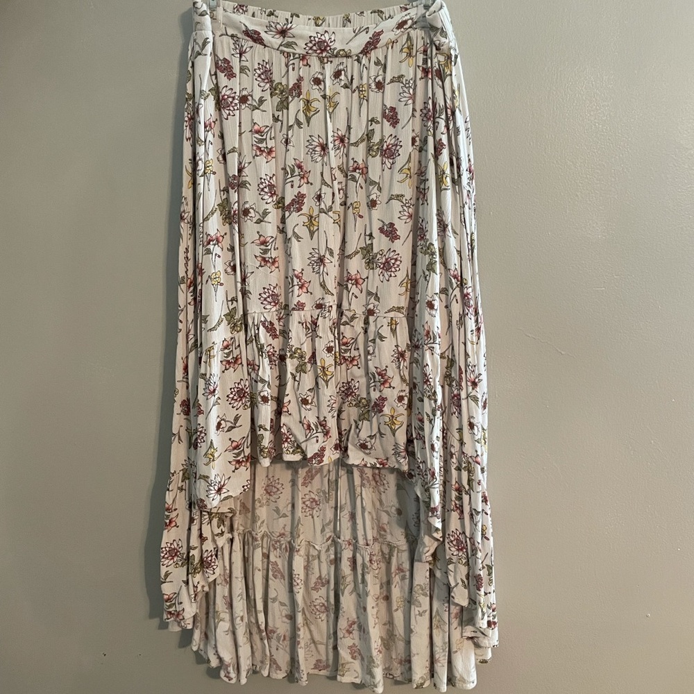 Beautiful Floral High-low High Rise Skirt